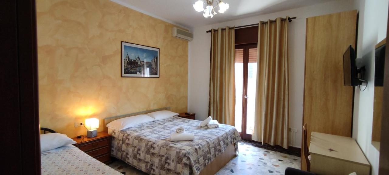 The Caponi Bros Bed & Breakfast Mestre Ngoại thất bức ảnh