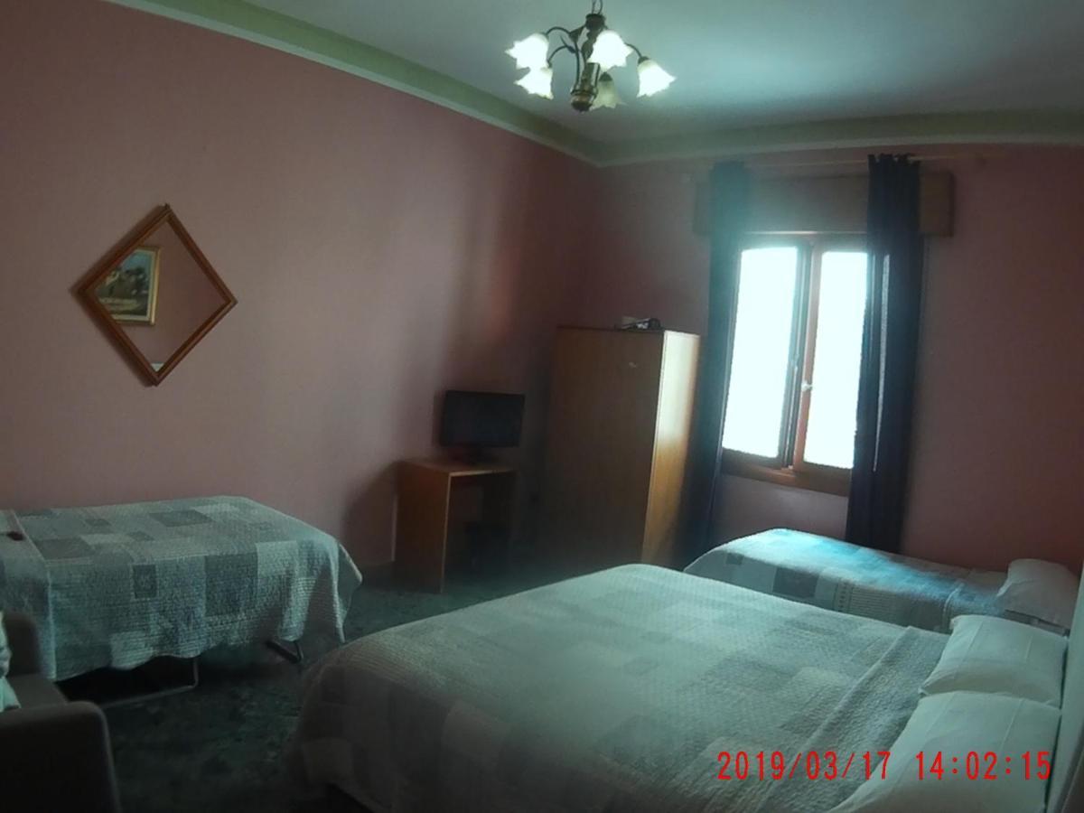 The Caponi Bros Bed & Breakfast Mestre Ngoại thất bức ảnh