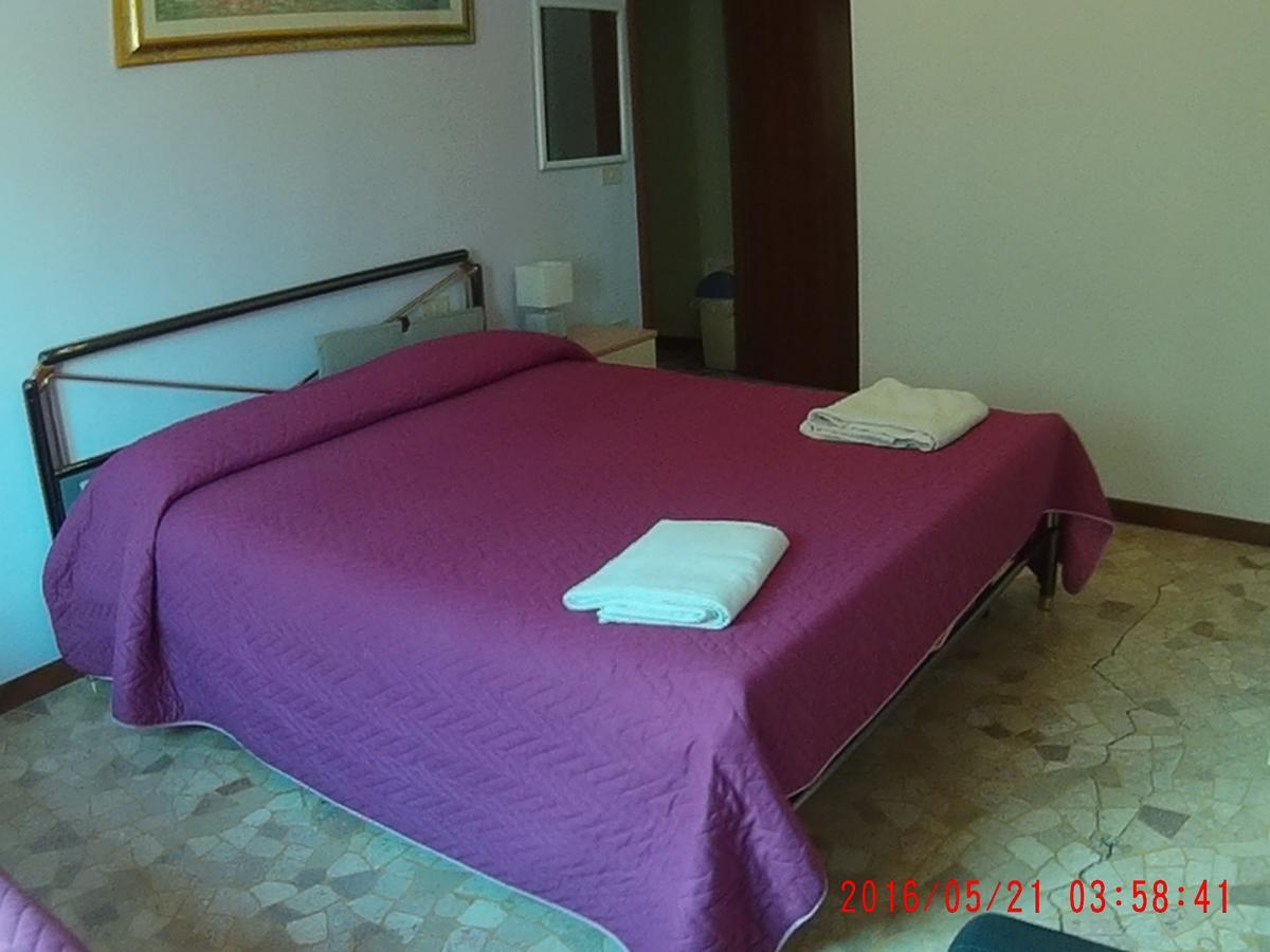 The Caponi Bros Bed & Breakfast Mestre Ngoại thất bức ảnh