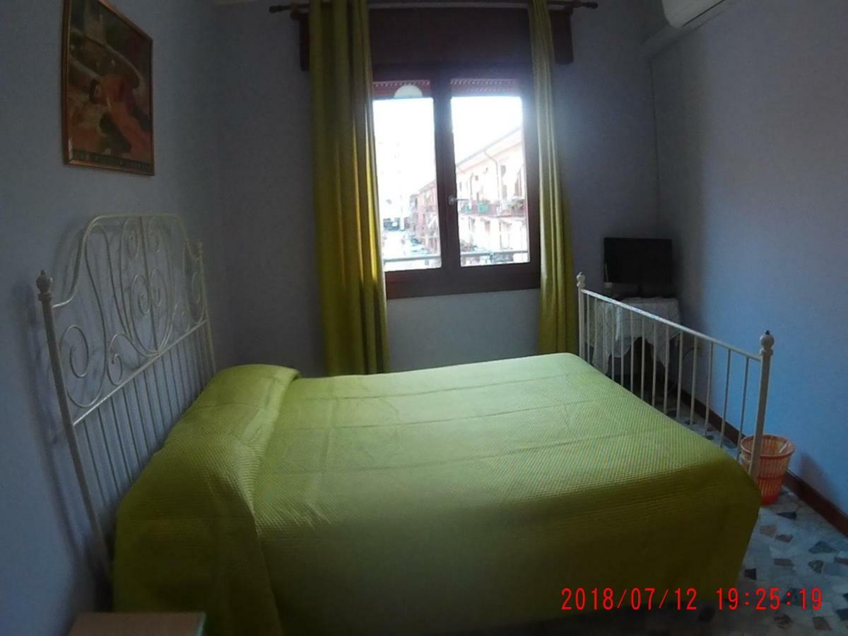 The Caponi Bros Bed & Breakfast Mestre Ngoại thất bức ảnh